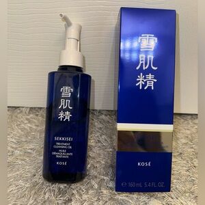 Sekkisei Treatment Cleansing Oil!
